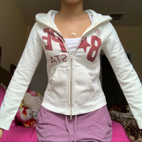 SOLD ON MY DEPOP - Picture 1 of 10